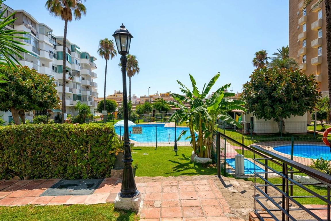 Little Cosy By The Sea&Swimming-Pool Apartman Torremolinos Kültér fotó